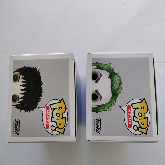 Beetlejuice #641 and Lydia Deetz #640 wedding Set Funko Pop Hot Topic Exclusives - Picture 5 of 9